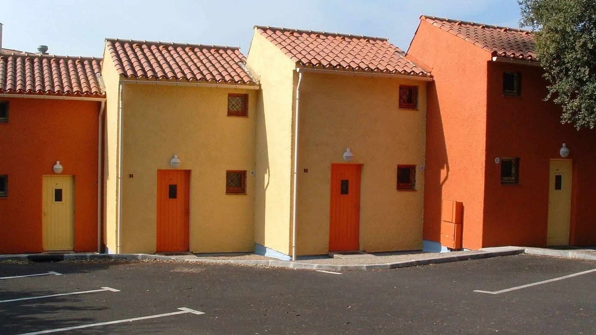 Residence Les Lionceaux By Popinns Saint-Raphaël Rezort